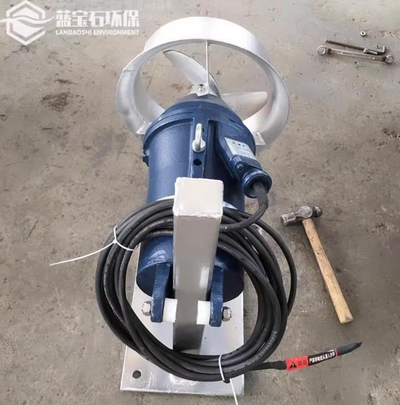 解析支架式安裝技術在污水處理中的高效應用與維護便利性