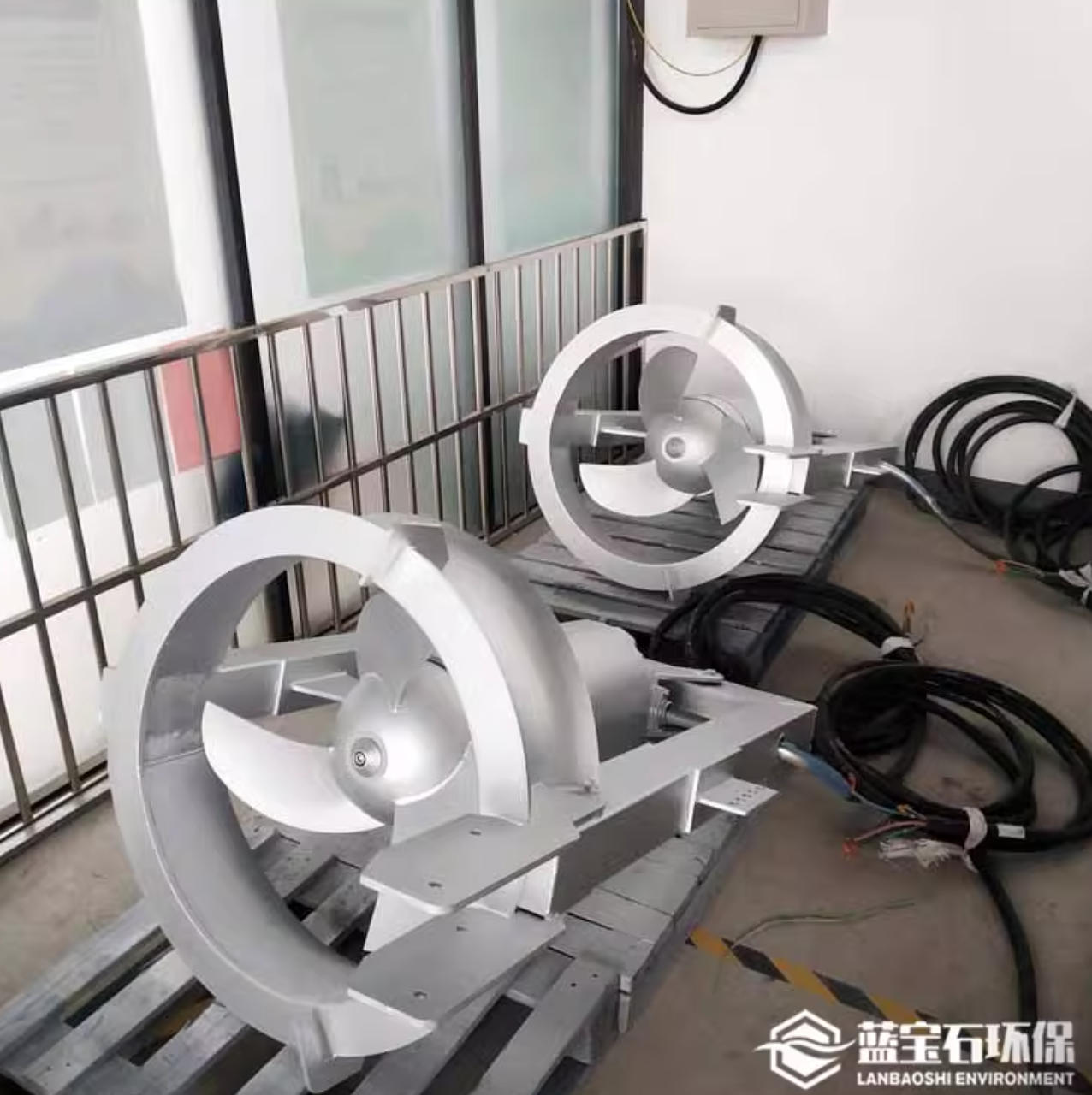 合作共贏 | 南京藍寶石環(huán)保攜手湖南合作伙伴，QHB3kw消化液污泥循環(huán)泵助力高效污水處理